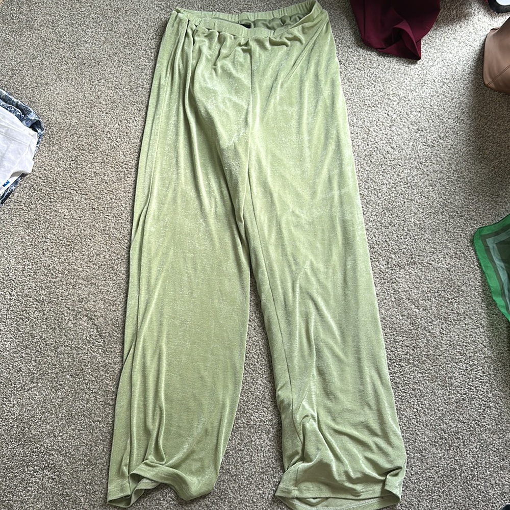 Lulus , Matching Set - image 3